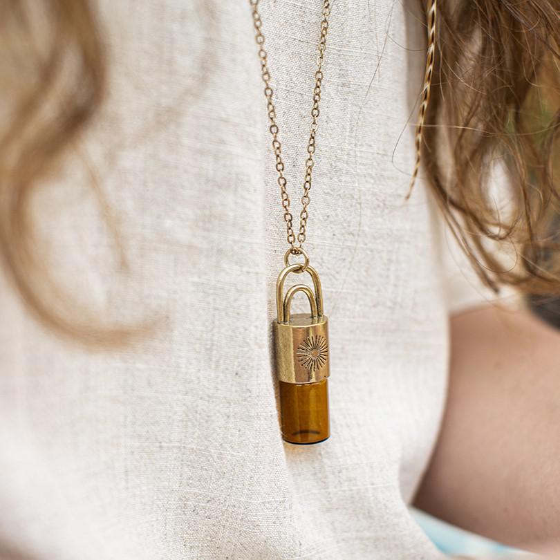 Earths Tribe | Essential Oil Rollerball Necklace